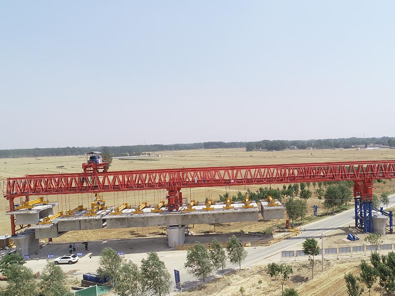 節(jié)段拼裝架橋機